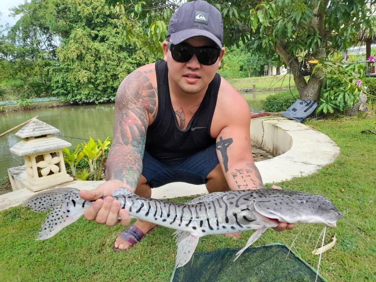 Llamados Fishing Lake San Kamphaeng Ngoại thất bức ảnh